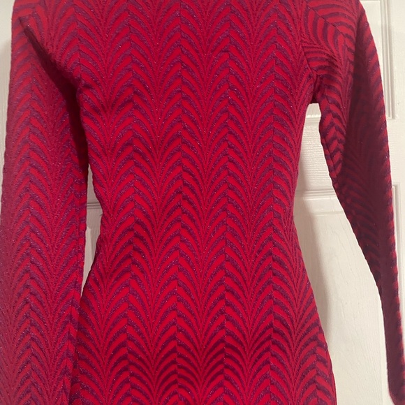 Marciano chevron print shift mini dress size XS NWOT - Picture 2 of 4
